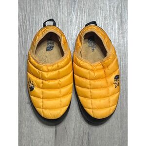The North Face ThermoBall Traction Mule V Yellow Black Mens Slippers US 8